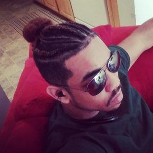 Meet your Posher, Thomas